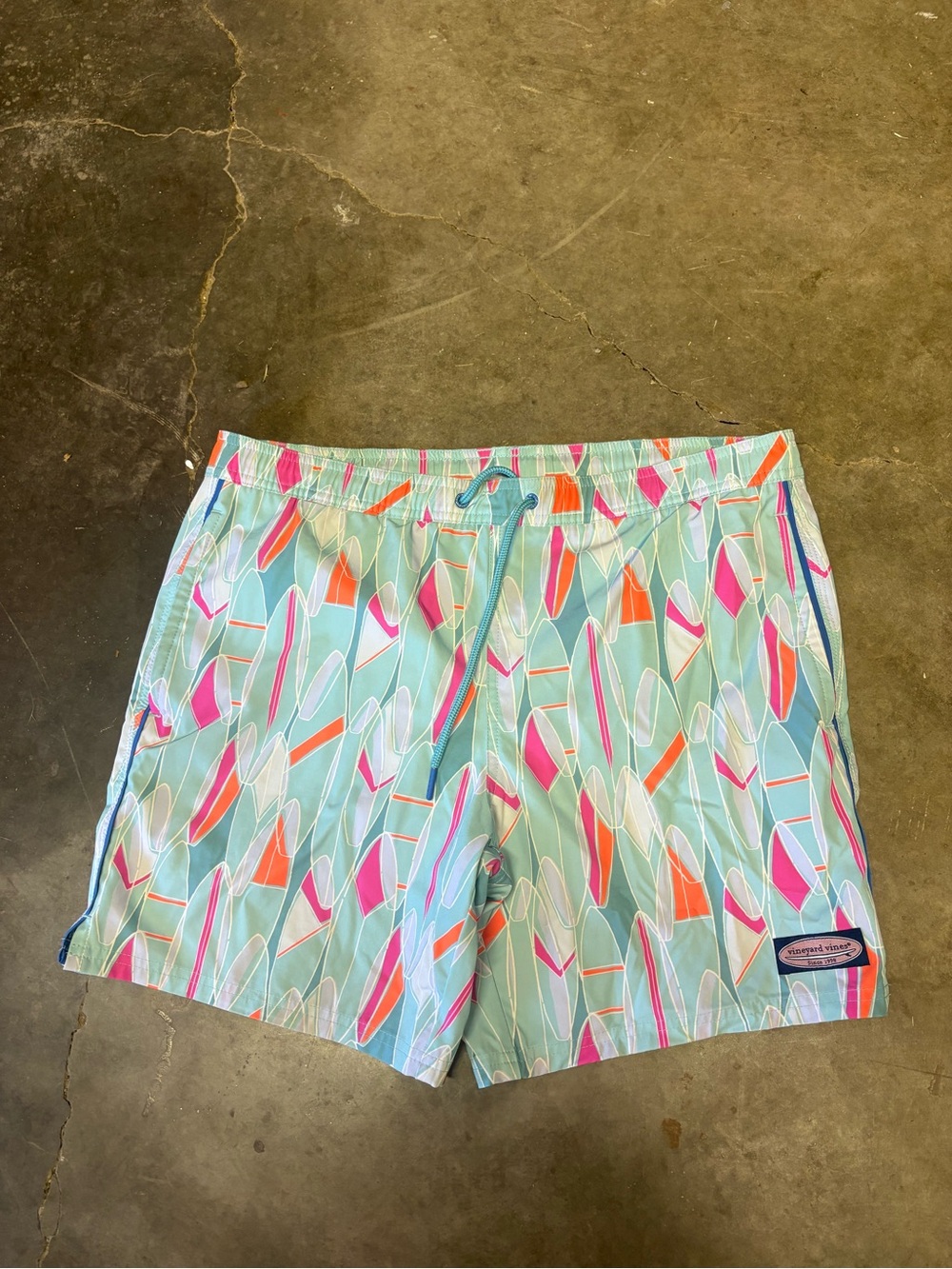Men's Vineyard Vines Light Aqua Surfboard Print Swim Shorts Small